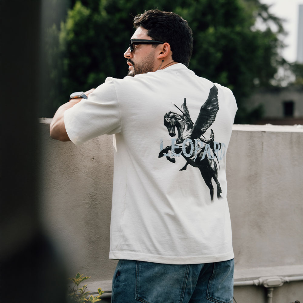 John Leopard Tshirt Mythic Stallion Off White - Imagen 4