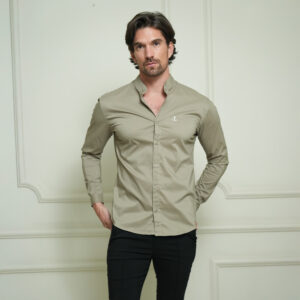 John Leopard Camisa Cuello Mao Manga Larga Caqui Vintage Logo Blanco